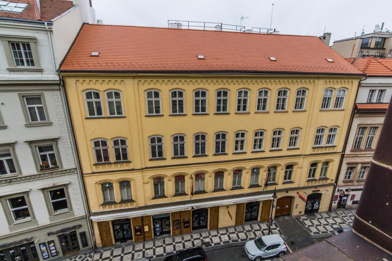 Cosy Flat In The Heart Of Prague Apartment Exterior photo