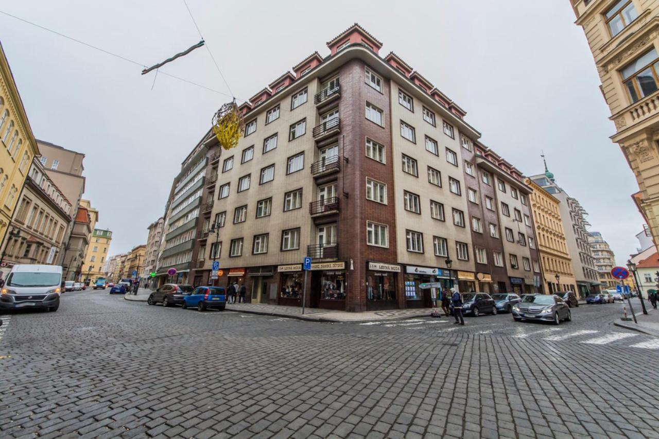 Cosy Flat In The Heart Of Prague Apartment Exterior photo
